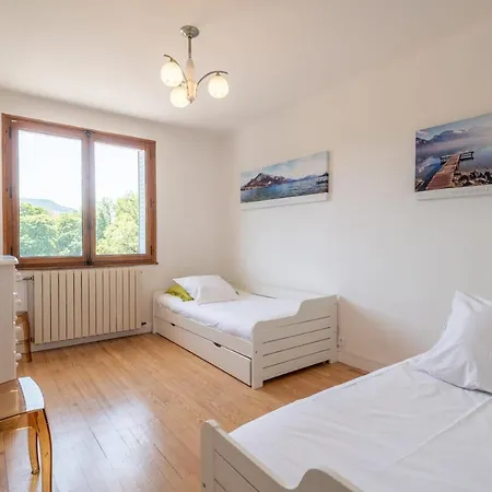 Cozy With Balcony Near Lake And The Beaches Annecy